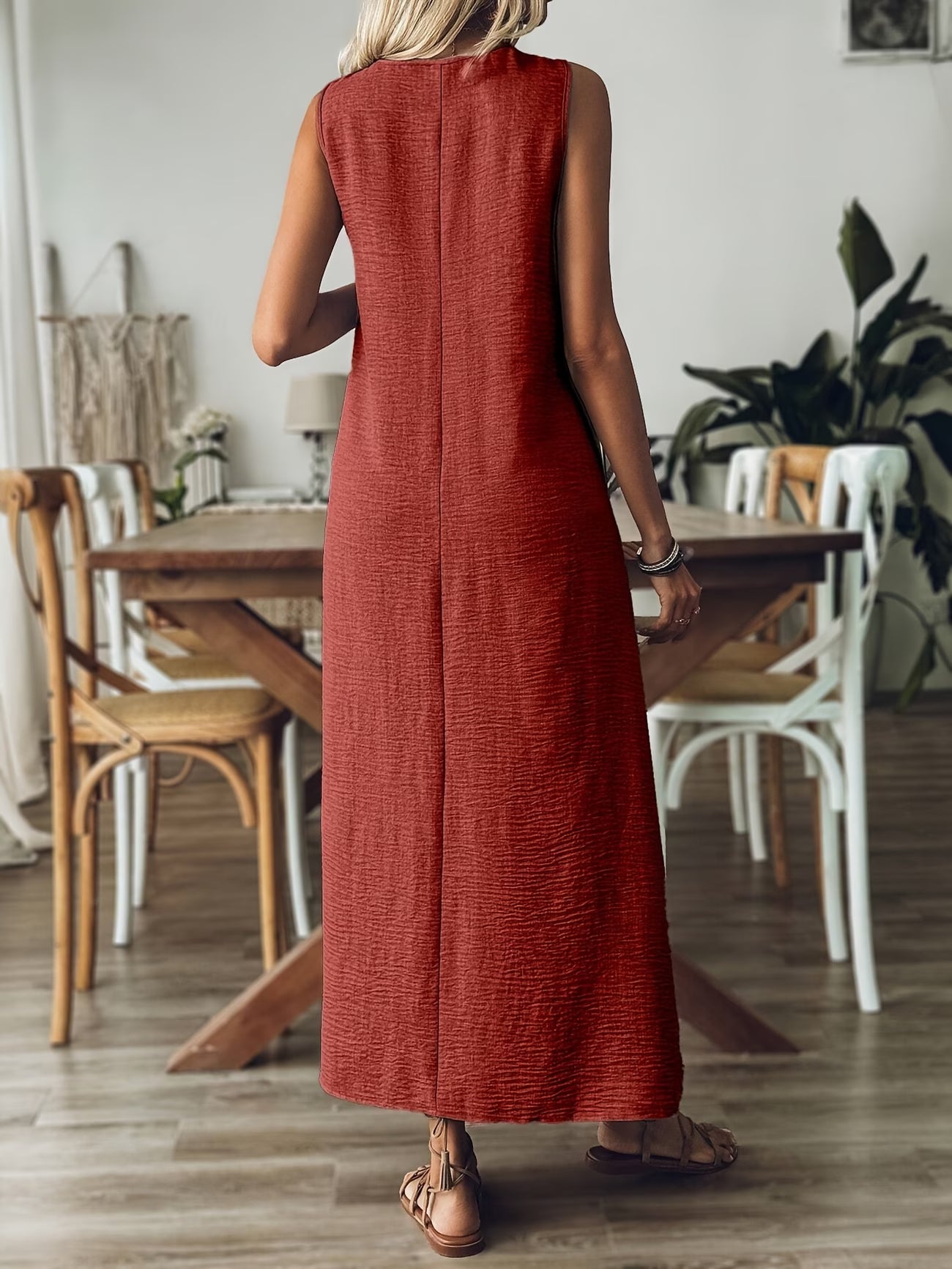 Sleeveless red dress